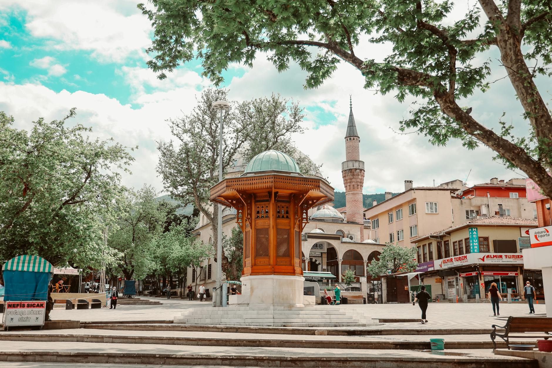 Orhan Gazi Camii